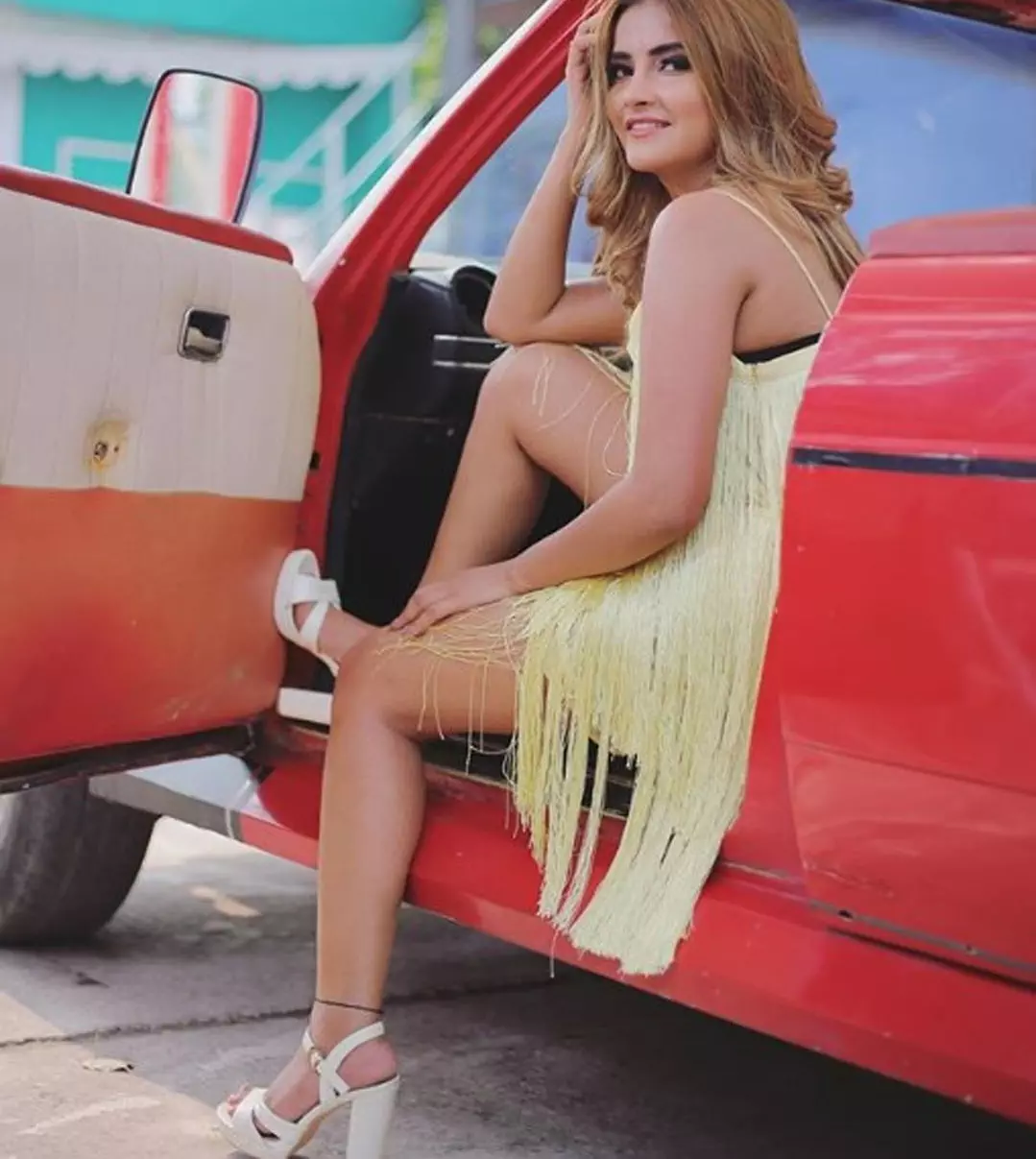 Nikita Escorts Service Kolkata