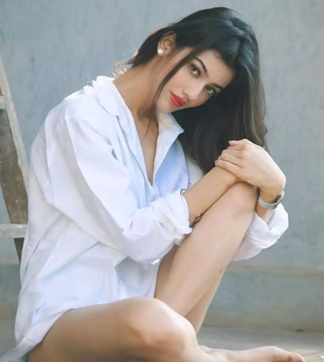 Cinki Escorts Service Kolkata